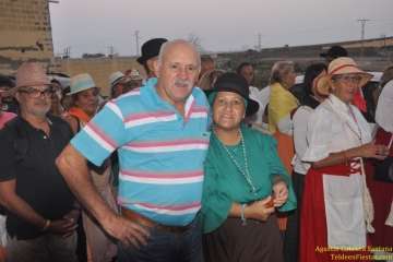 Romería ofrenda a San Venancio en Casas Nuevas (Foto TF)